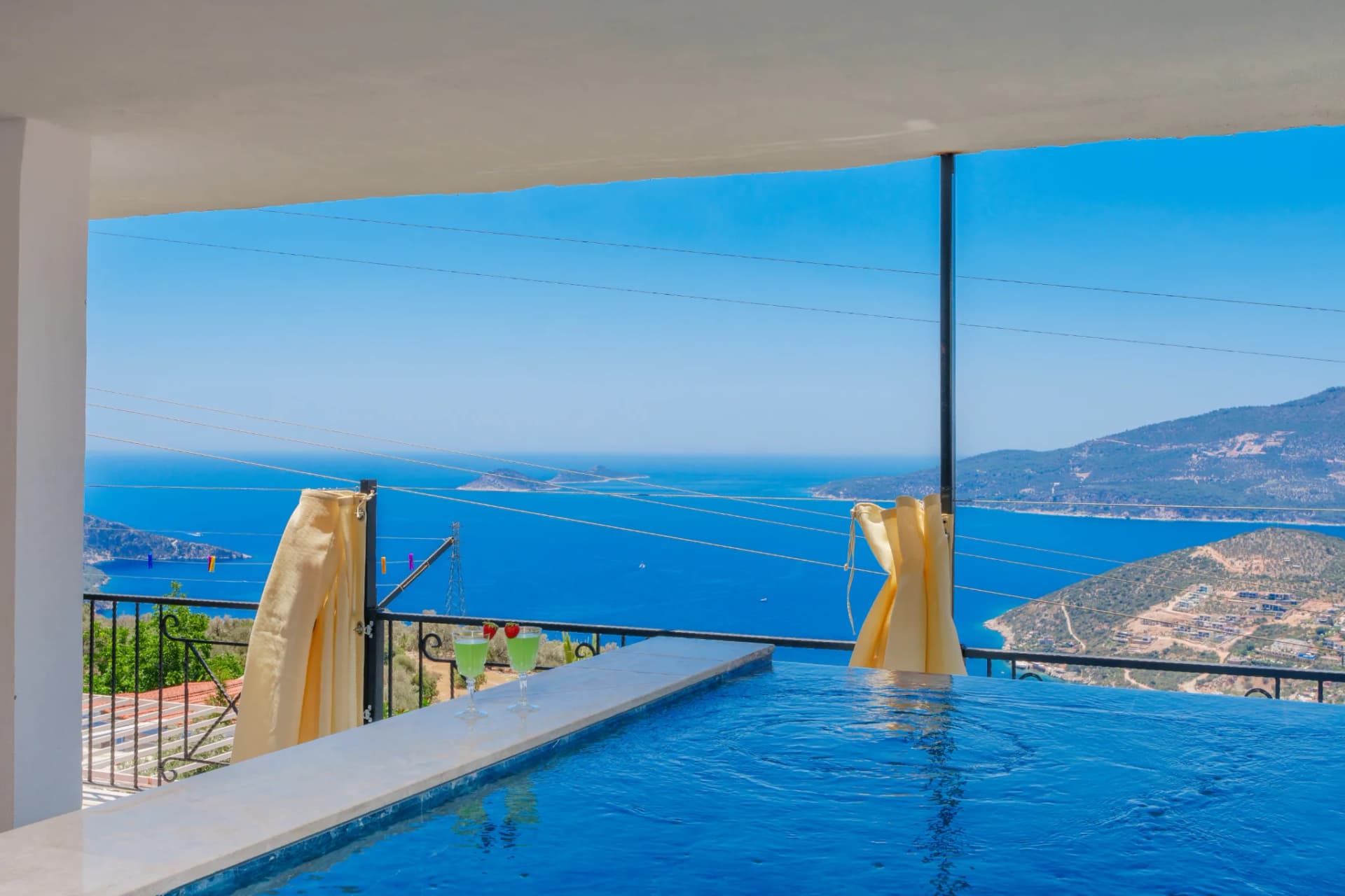 Suit Gule — Kalkan — Kaş